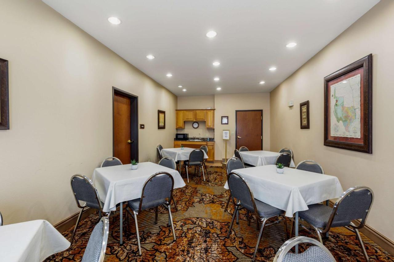 Best Western Plus Red River Inn Clarendon Eksteriør bilde