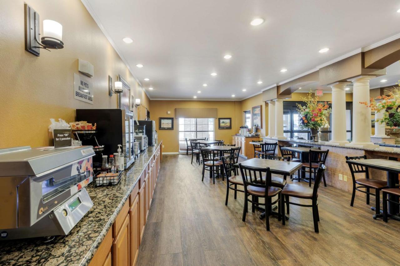 Best Western Plus Red River Inn Clarendon Eksteriør bilde